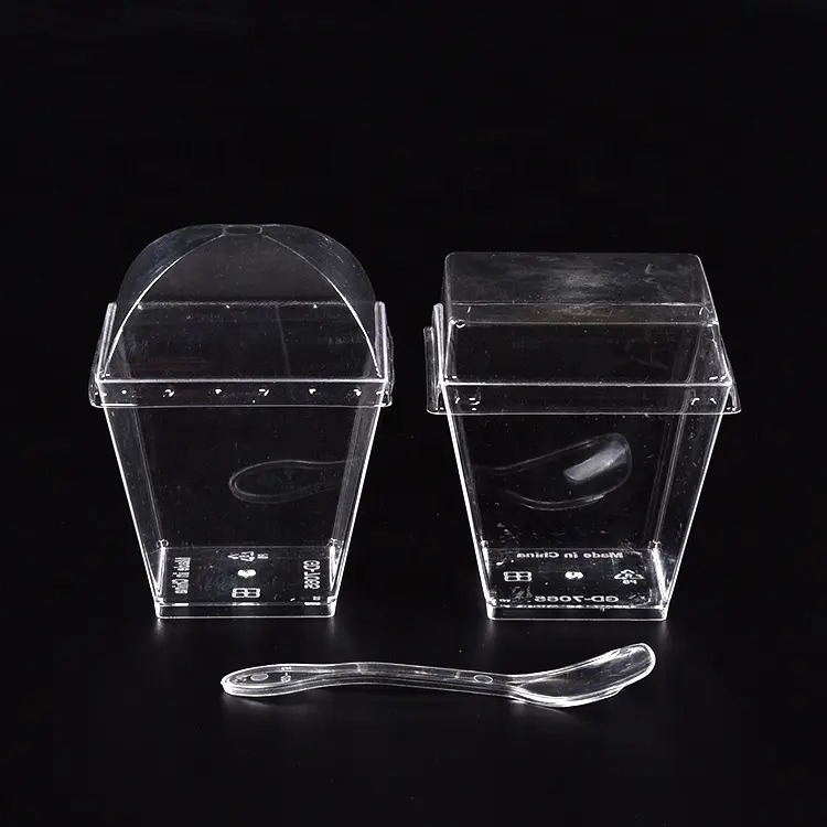 Fabriek Direct 190Ml Clear Cube Plastic Dessert Decoratieve Yoghurt Mousse Snack Cup