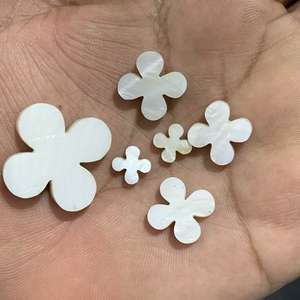 Pendentif Trèfle en Pierre Naturelle Coquille Blanche Malachite Verte Agate Rouge Onyx Noir Lapis Lazuli pour Collier Bracelet Certifié IGI - Product Image 6