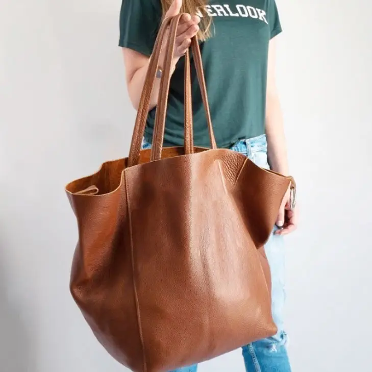 2022 Simple Fashion Large Capacity Soft Leather Tote Bag Women Shoulder Handbag Brown Oversize Gorgeous Leather Tote Travel Bag