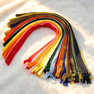 Wholesale Cheap Assorted Size Nylon Coil Zippers Red Blue Pink White DIY Zipper for <b>Sewing</b> Garment & Pillow - Product Image 4