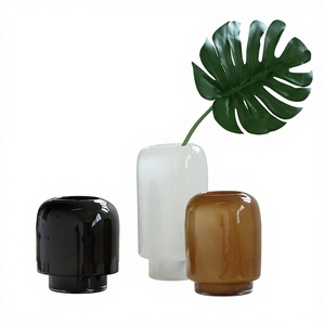 Jarrón de Vidrio Soplado de Tubo Recto, Estilo Tranquilo, Hecho a Mano, con Base Gruesa de Cerámica Negra <span class=keywords><strong>y</strong></span> Acabado de Porcelana Blanca Medieval - Product Image 1