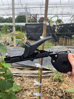Machine professionnelle OEM en acier inoxydable pour le ligaturage des plantes, idéale pour le soutien des vignes, tomates, concombres et poivrons