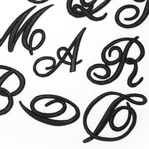 Patchs brodés thermocollants noirs en lettres anglaises cursives majuscules pour la décoration de chapeaux, sacs et livres - Product Image 4