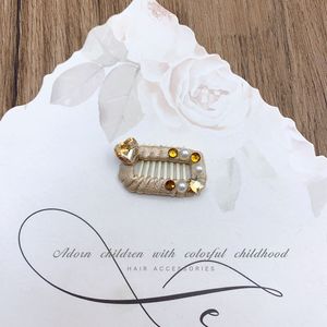 Accessoires de cheveux de chien en diamant coloré avec nœud papillon fait à la main Mini Pet <span class=keywords><strong>BB</strong></span> Clip - Product Image 5