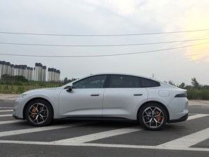 Presque neuf 2026 Changan Nevo A06 240 Laser Ultra EREV Berline, autonomie EV 240 km, autonomie totale 2120 km, LiDAR, conduite à gauche, véhicule d'exportation - Product Image 5