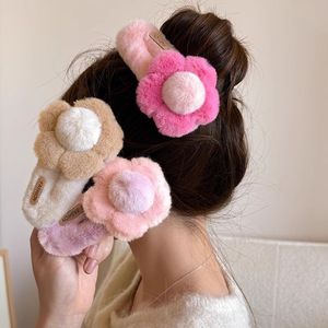Autumn and winter <b>flower</b> plush hairpin female hairpin <b>sweet</b> and cute clip hairpin headdress - Product Image 4