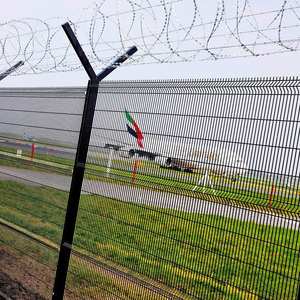 2.4m 358 Panneaux de clôture galvanisés anti-escalade 6ft X10 ft Durable Heavy Duty See Through Fencing - Product Image 6