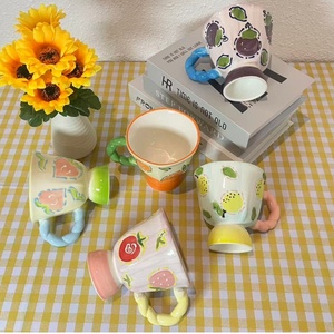 Taza de Cerámica Estilo Nórdico Pintada a Mano con Relieve de Puntos, Taza de Porcelana para Café, Leche, Avena, Regalos Empresariales - Product Image 5