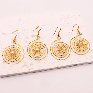 Pendientes colgantes de acero inoxidable 304 con diseño geométrico y gemas chapadas, estilo casual y elegante para mujer, accesorio de moda, 1 par - Product Image 2