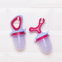 Jouets drôles en silicone de qualité alimentaire pour bébés fruits mangeoire à fruits pour enfants tétines