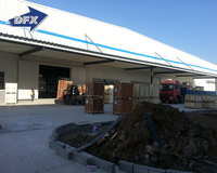 Estructura de acero prefabricada de dos pisos de diseño práctico de China, construcción ligera, modelos metálicos, soldadura de almacén para Kenia