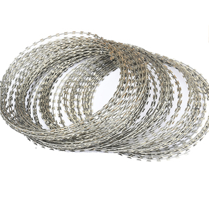 500 metros <span class=keywords><strong>por</strong></span> rollo de acero inoxidable galvanizado tipo cruz <span class=keywords><strong>Concertina</strong></span> Razor Wire para protección de seguridad - Product Image 3