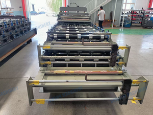 Machine de formage de tôles trapézoïdales 840 900, ligne de production automatique de tuiles de toiture en acier coloré à trois couches avec PLC - Product Image 3