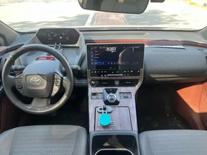 <span class=keywords><strong>AUTO</strong></span> <span class=keywords><strong>USATE</strong></span> in VENDITA: Toyota Camry, BZ4X, Tesla, BMW, Land Cruiser, Pickup, Veicoli Usati Economici - Product Image 6