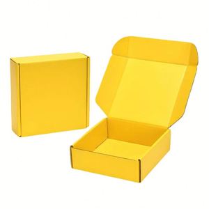 Caja de regalo rígida de lote pequeño de papel Kraft corrugado blanco personalizado, diseño de máquina voladora para embalaje de velas, calcetines directos de fábrica - Product Image 6