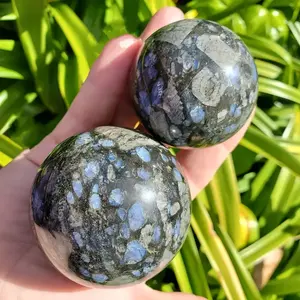 Bola de cristal natural Curación Cristal Energía Piedra Azul QueSera Llanite Esfera para decoración del hogar y regalo mineral - Product Image 2