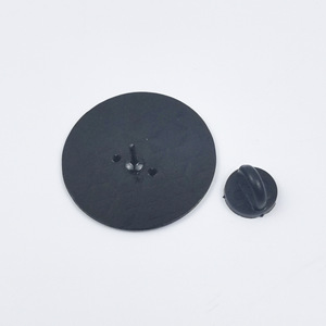 Épingles à revers en métal émaillé en forme de coquille de crème glacée arc-en-ciel LGBT en gros, design de fierté gay pour vêtements et artisanat - Product Image 2