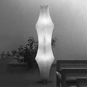 Lampe sur pied en soie style Wabi-mono Wabi-sabi, lampe de salon de style japonais pour maison d'hôtes, salon, chambre à coucher Fantasma - Product Image 1