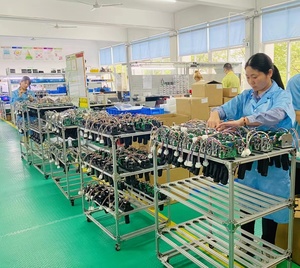 طقم إصلاح أسطوانة الإمالة لقطع غيار رافعة شوكية لينده 387/392/393/394 رقم القطعة 0009608110 - Product Image 5