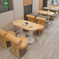Canapé de restaurant moderne en gros, tables en bois, chaises à structure métallique, mousse haute densité écologique et durable pour usage commercial