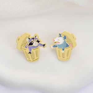 Pin <span class=keywords><strong>de</strong></span> Metal <span class=keywords><strong>de</strong></span> Aleación <span class=keywords><strong>de</strong></span> Zinc con Diseño <span class=keywords><strong>de</strong></span> Mapache y Zarigüeya, Regalo <span class=keywords><strong>de</strong></span> Año Nuevo y Aniversario para Chaquetas y Bolsos - Product Image 3