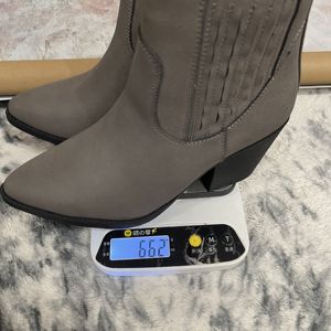 Esclusivo stivaletti da <span class=keywords><strong>donna</strong></span> in stile occidentale <span class=keywords><strong>grigio</strong></span> finto camoscio a punta con tacco a pieghe cucite - Product Image 6
