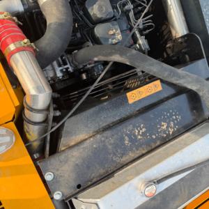 รถขุดไฮดรอลิกแบบตีนตะขาบ Hyundai R225LC-7 มือสอง - Product Image 4