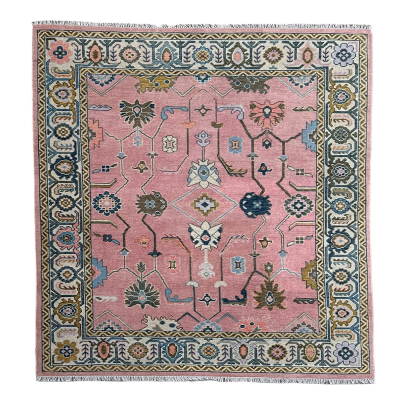 มีสีสัน