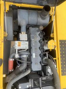 Excavadora Komatsu PC220 de 22 Toneladas con Cucharón de 1.2m³ - Equipo de Construcción Usado - Product Image 3