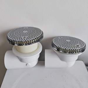 Bocchetta di aspirazione rotonda cromata in ABS con guarnizione e filettatura lunga per vasca <span class=keywords><strong>idromassaggio</strong></span>, vasca da bagno e spa, ricambio per scarico - Product Image 1