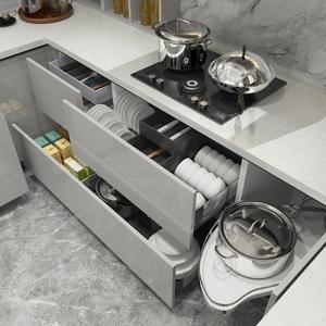 Gabinetes de Cocina Modernos de Madera Maciza de Abedul, Pequeños, Multifuncionales y Ecológicos, Soluciones de Diseño Personalizadas, Color Personalizable - Product Image 4