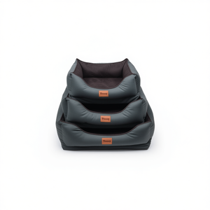 Set Letto per Cani Impermeabile Anti-Sporco con Fondo in Spugna, Grigio Scuro e Marrone, Tre Pezzi in Tessuto, Camoscio e Cotone - Product Image 2