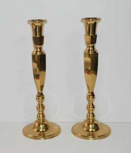 Statement Piece Aluminium <b>Candle</b> Holder Luxury Multicolor Decorative Stand for Home Interiors - Product Image 1