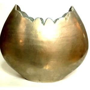 Metal de acero plateado Diseño elegante y artículos de colores Antiguo Moderno Nuevo diseño Decoración Florero Suministros DE LA India - Product Image 3