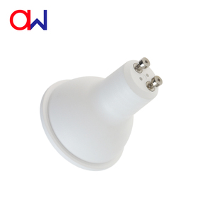 หลอดไฟ LED หรี่แสงได้ GU10 แบบสองขา แสงวอร์มไวท์ 2700K ถึง 1800K สำหรับไฟส่องภายในอาคาร - Product Image 4