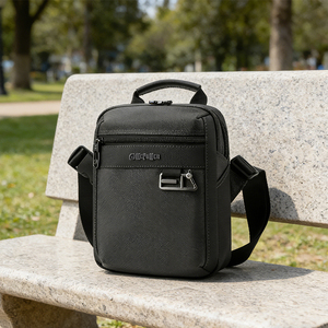 <span class=keywords><strong>ราคา</strong></span>ขายส่ง กระเป๋าคาดลำตัวแฟชั่นผู้ชาย กระเป๋าสะพายทรงเหลี่ยมวินเทจ กระเป๋าคลัทช์ขนาดเล็กพร้อมซิปปิด ผลิตจากไนลอนคุณภาพสูง - Product Image 3