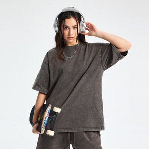 Hot Sale <strong>Custom</strong> Logo Acid Washed Vintage Oversized <strong>T</strong>-<strong>Shirt</strong> Unisex <strong>3D</strong> Graphic <strong>Print</strong> Plain Apparels with Screen Printing Method - Product Image 2