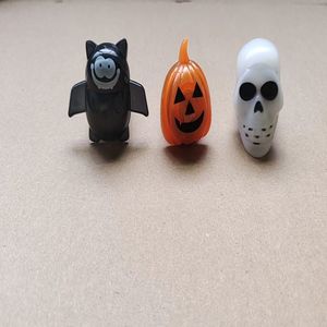 Anneaux lumineux LED tendance pour Halloween, qui brillent dans le noir pour les fêtes d'Halloween - Product Image 3