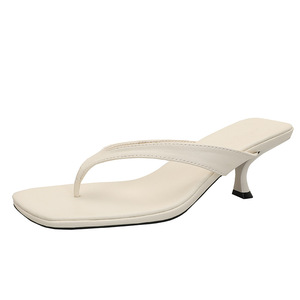 Sandales élégantes à bout carré et talon fin, en PU, à enfiler, confortables, tendance estivale - Product Image 1