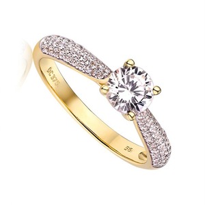 Bague de fiançailles de luxe en moissanite taille brillant 1 carat de qualité supérieure, sertie à griffes, en argent sterling 925 plaqué, bijoux de mariage - Product Image 1