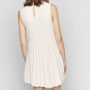 กระโปรงเดรสผ้าฝ้ายจีบสไตล์โบฮีเมียนลำลองสำหรับผู้หญิง ODM รุ่นใหม่ ไซส์พลัส แฟชั่นเรียบง่ายสำหรับฤดูร้อนและฤดูใบไม้ผลิ ลายทอเรียบ - Product Image 6