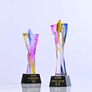 Custom classico trofeo di vetro nome personale inciso cristallo bianco tazza sportiva modello con targa di metallo premio medaglia Souvenir - Product Image 1