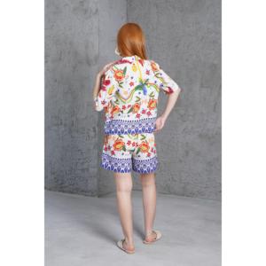 Conjunto de Dos Piezas para Mujer en Color Beige, Shorts de Lino y Top Estampado - Venta al por Mayor - Product Image 1