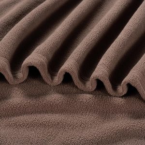 Bán buôn <span class=keywords><strong>100</strong></span>% <span class=keywords><strong>Polyester</strong></span> cực Fleece Vải fleece chăn Trọng lượng nhẹ giường ném chăn - Product Image 4