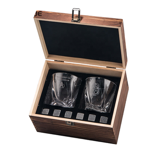 Ensemble de whisky en <span class=keywords><strong>cristal</strong></span> <span class=keywords><strong>à</strong></span> l'ancienne avec logo personnalisé Cocktail transparent moderne réutilisable pour la liqueur de <span class=keywords><strong>cognac</strong></span> - Product Image 6
