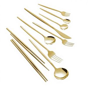 Juego de Cubiertos de Acero Inoxidable con Detalles Dorados, Ecológico, Moderno y Duradero, Acabado Lujoso que Agrega Opulencia y Sofisticación para la Cena - Product Image 1