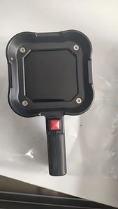 Lámpara UV Portátil de Mano QUAM UV330, Luz Negra UV para Pruebas No Destructivas Industriales, Inspección NDT, 365nm, Alta Intensidad, IP55 - Product Image 1