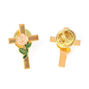 Fabrikanten Custom Vormige Ijzer Sterven Gold Religieuze Reversspeldjes Harde Emaille Aangepaste Metalen Revers Pin Cross