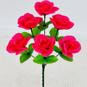 Precio barato Simulación falsa Ramo de flores 6 cabezas de seda Arbustos de rosas artificiales para funeral - Product Image 4