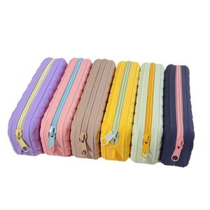 <b>Silicone</b> Portable Storage Bag, Travel Makeup Bag, Beauty Tool, Multi-purpose <b>Waterproof</b> Toiletry Storage Bag - Product Image 1